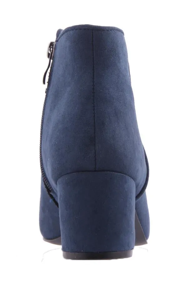 ESTA NAVY SUEDE