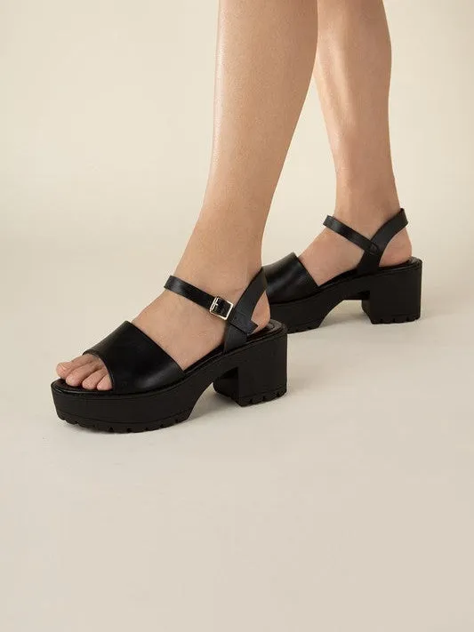 Summer Fun Chunky Platform Sandals